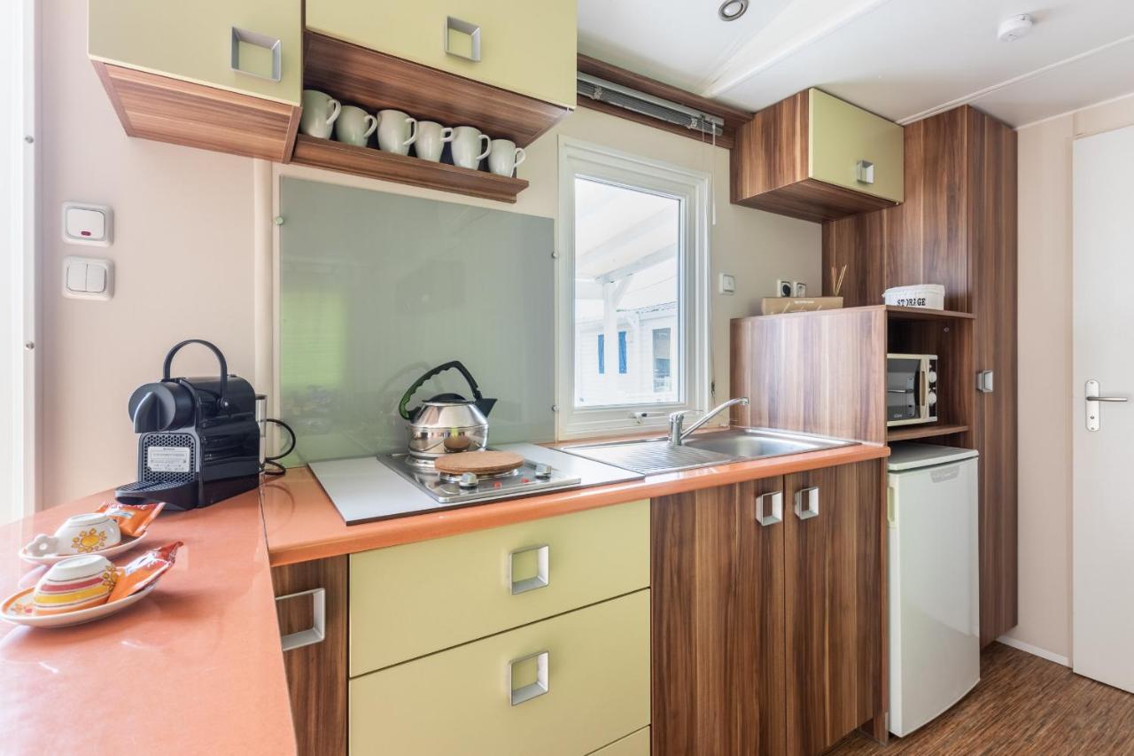 Residence Il Borgo 阿沃拉 外观 照片