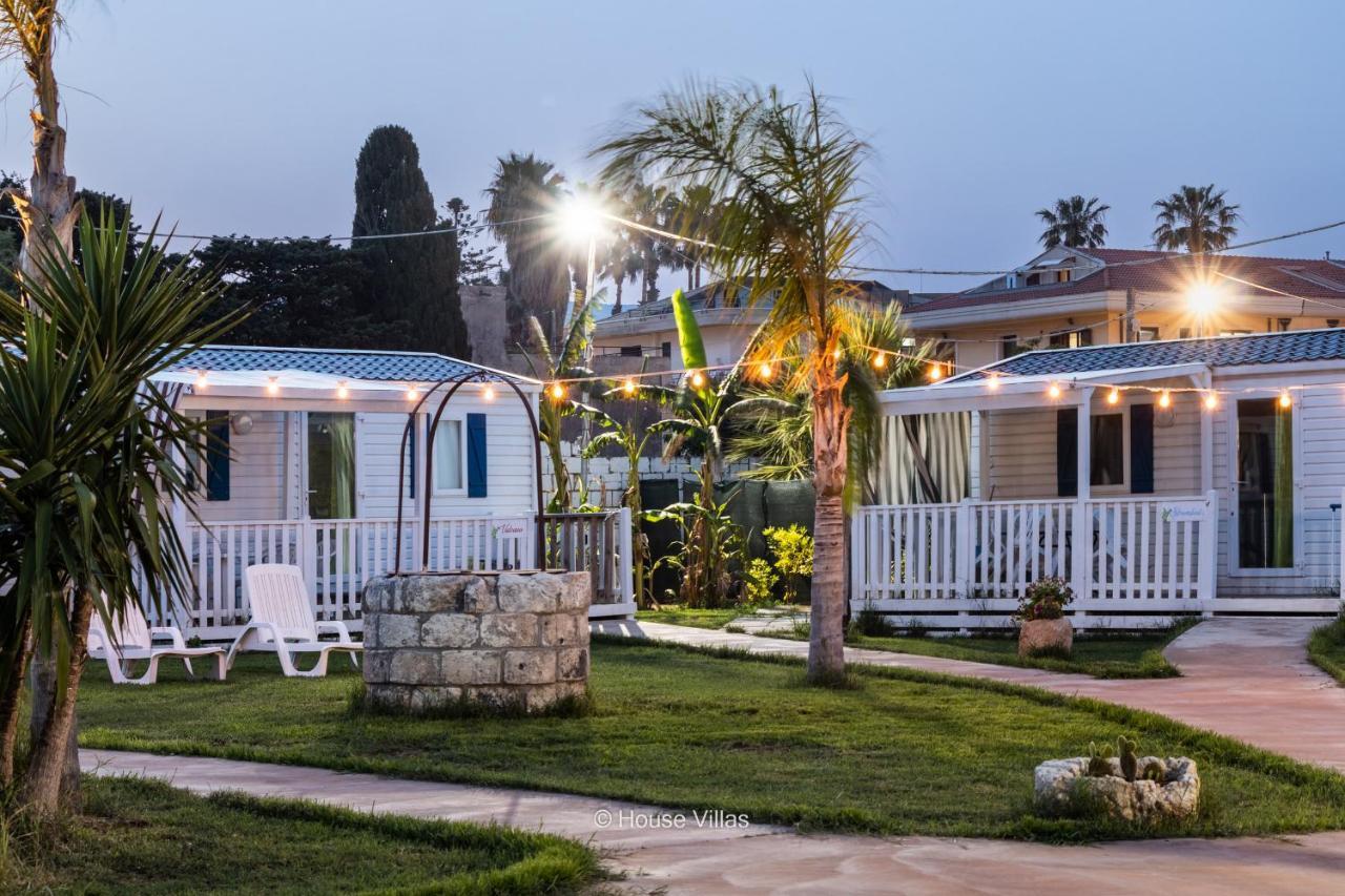 Residence Il Borgo 阿沃拉 外观 照片